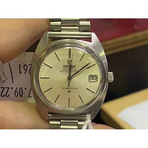 142 - A gents stainless steel Omega automatic Constellation wristwatch, C.1970’s, the silvered dial with b... 