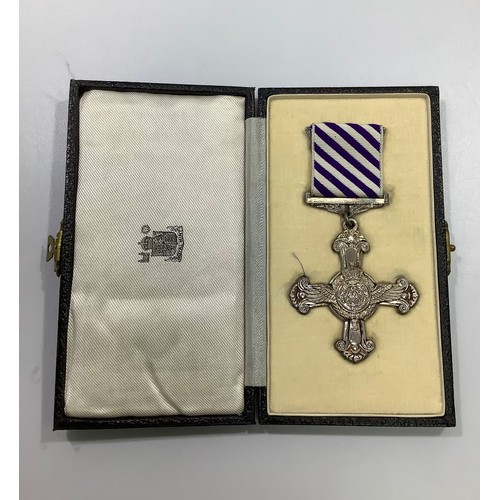 452 - A WW2 Distinguished Flying Cross in original fitted box, unnamed as issued, accompanied with the Buc... 