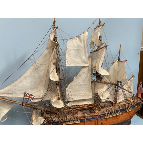 569 - A hand-built Eaglemoss model of Captain Cook’s ship ‘Endeavour’, with detailed deck and rigging, 90c... 