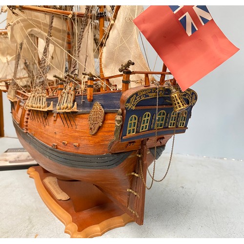 569 - A hand-built Eaglemoss model of Captain Cook’s ship ‘Endeavour’, with detailed deck and rigging, 90c... 