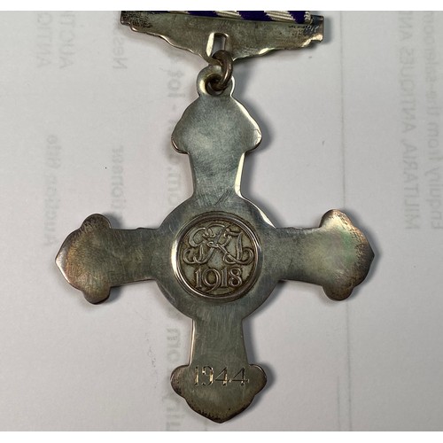 452 - A WW2 Distinguished Flying Cross in original fitted box, unnamed as issued, accompanied with the Buc... 