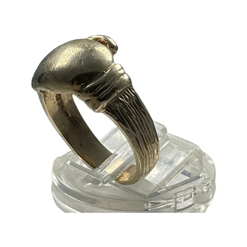 266 - A 9ct gold gents ring, designed a boxing glove, weighs 10.1 grams, finger size U.