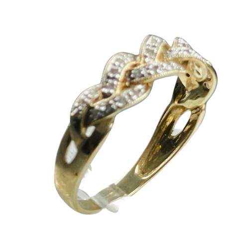 272 - A 9ct yellow gold ring, set with 22 x small diamonds in a platted design, estimated total diamond we... 