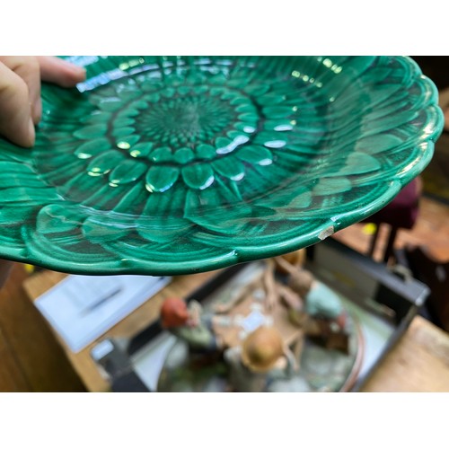 8 - Fourteen 19th century green majolica leaf-moulded plates etc (Section 53)

There is wear and crazing... 