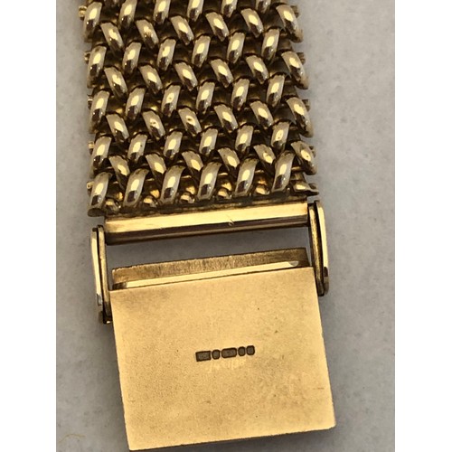 174 - A gents 9ct gold cased Omega Seamaster De Ville automatic wristwatch, the silvered dial with applied... 