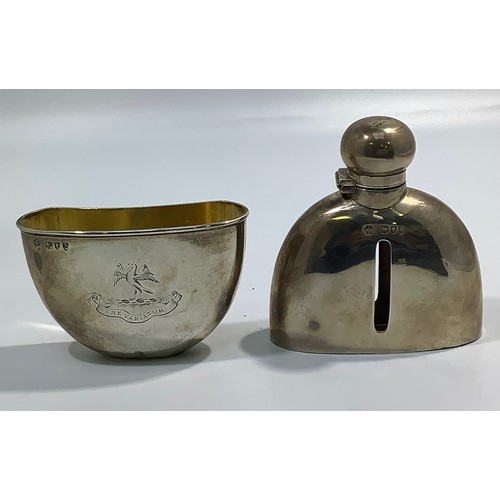 146 - A silver hip-flask mount by William Hutton & Sons Ltd, inscribed ‘Ne Variatur’ (unwavering) and with... 