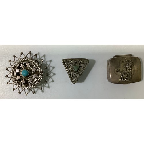 129 - Three assorted silver pill boxes, marked ‘925’, two with pierced design and central cabochon, the ot... 