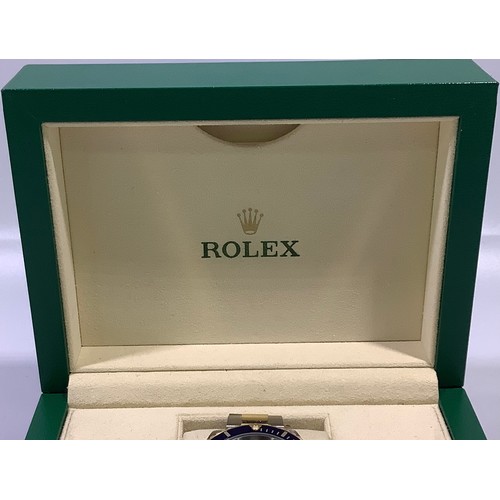 167 - A gents Rolex stainless steel and 18ct yellow gold ‘Rolesor’ Submariner wristwatch, model 16613, C.1... 