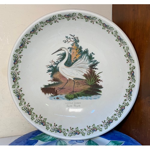 58 - A large Portmeirion Birds of Britain ‘Little Egret’ serving bowl, 33cm wide, a small quantity of Wed... 