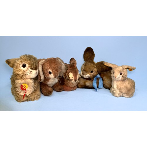 372 - Five various Steiff rabbit / bunny teddy bears, including ‘Dormy’, ‘Putsi’, and ‘Snuffy’ 2931/16, al... 