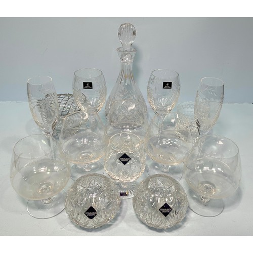 2 - A collection of various glasswares, to include five large Stuart England brandy glasses, with etched... 