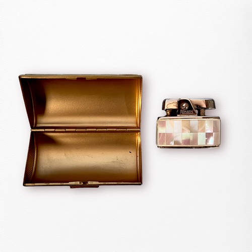 325 - A 1950s Ronson lighter set, with tiled mother of pearl decoration and matching cigarette case, boxed