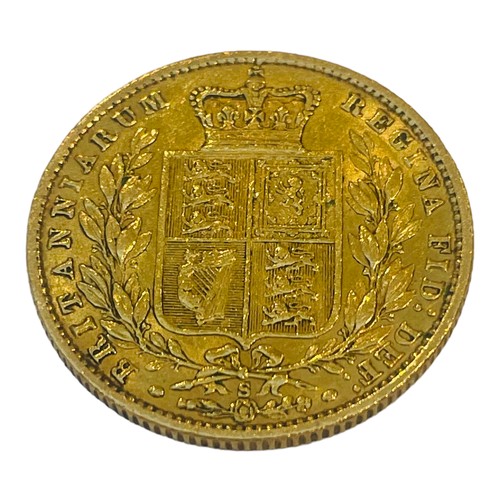 222 - An 1877 gold sovereign, Queen Victoria Young Head, shield back, Sydney mint.