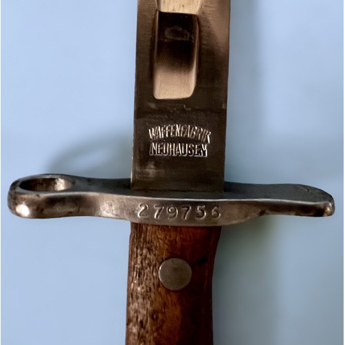 557 - A Swiss 1918 Pattern Knife Bayonet, with 300mm double-edged steel blade of diamond section, stamped ... 