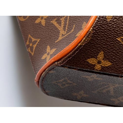 278 - Louis Vuitton Monogram Ellipse MM handbag, monogram coated canvas exterior, gold-tone hardware, tan ... 