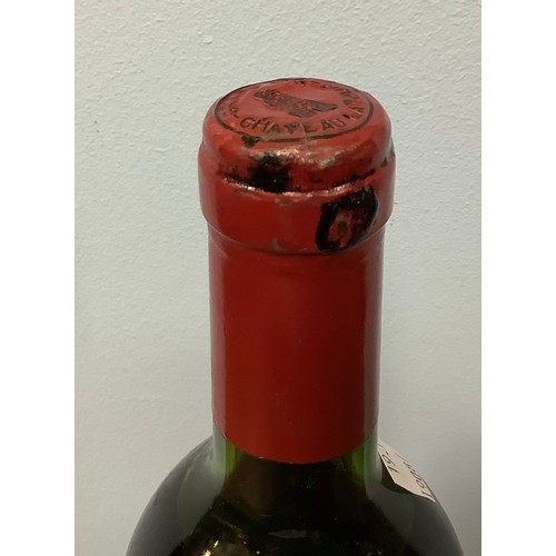 696 - One bottle of Grand Vin de Chateau Latour, 1983, Premier Grand Cru Classe, Paulillac, 75cl, ullage i... 