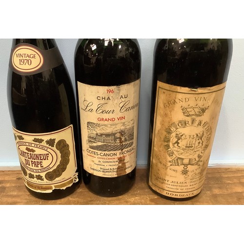 712 - Seven various bottles of French red wine, comprising, three bottles of Chateauneuf-du-Pape, Grand Vi... 