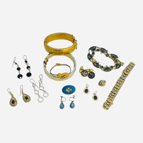 148 - Various items of gold and costume jewellery, including a pair of 9ct gold blue enamel earrings, star... 