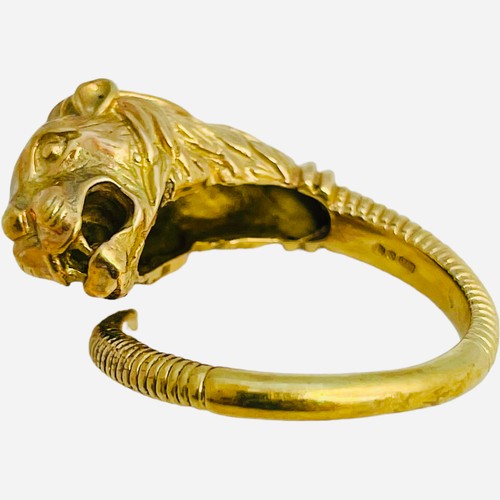 172 - A 9ct gold ring formed as a lion’s head, 8.7 grams.