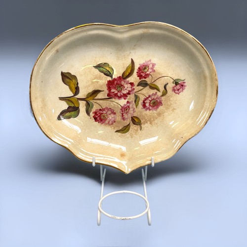 3 - A 17-piece early 19th century Derby porcelain Botanical dessert service, each piece finely painted w... 