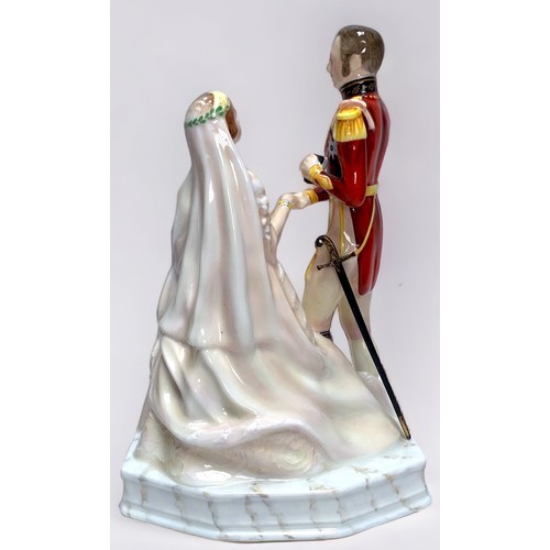 22 - A Royal Doulton Queen Vitoria & Prince Albert figural group, HN 3256, modelled by Douglas V. Tootle,... 