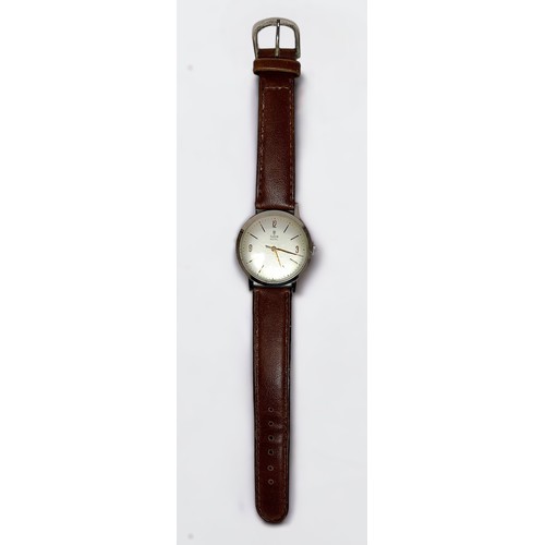 124 - A gents stainless steel Tudor Royal wristwatch, c.1950’s, the silvered dial with gilt batons denotin... 