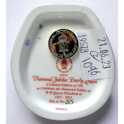 15 - Royal Crown Derby paperweight, Diamond Jubilee Pearly King and Queen, with gold stopper, H: 21 cm