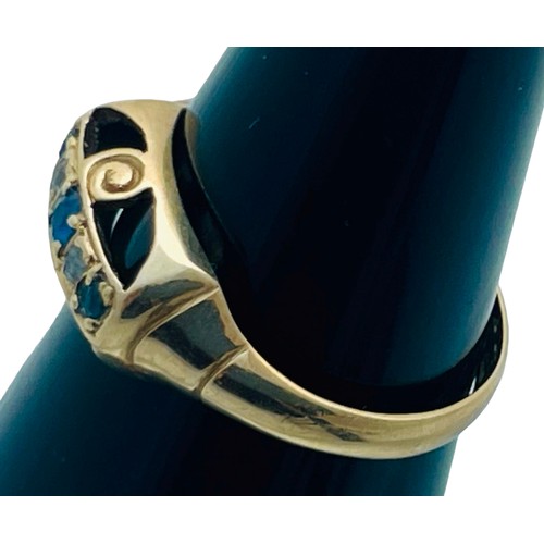 193 - An 18ct yellow gold gypsy style ring, set with 3 x faceted sapphires, and 2 x old cut diamonds, ring... 