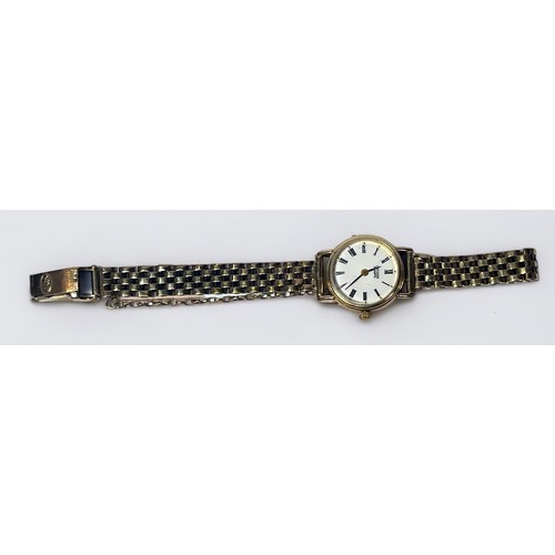 146 - A 9ct gold ladies Citizen quartz wristwatch, the white enamel dial with Roman numerals denoting hour... 