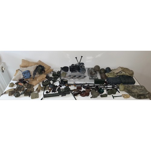 368A - A very large and comprehensive collection of Dragon Models and 21st Century Toys 1/6 scale model mil... 