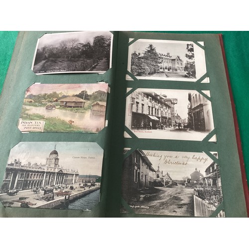 252 - A full album containing approximately 200 standard-size topographical English postcards, mainly in g... 