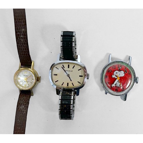 101 - A collection of assorted wristwatches including a Snoopy example with red dial, various gold-plated ... 