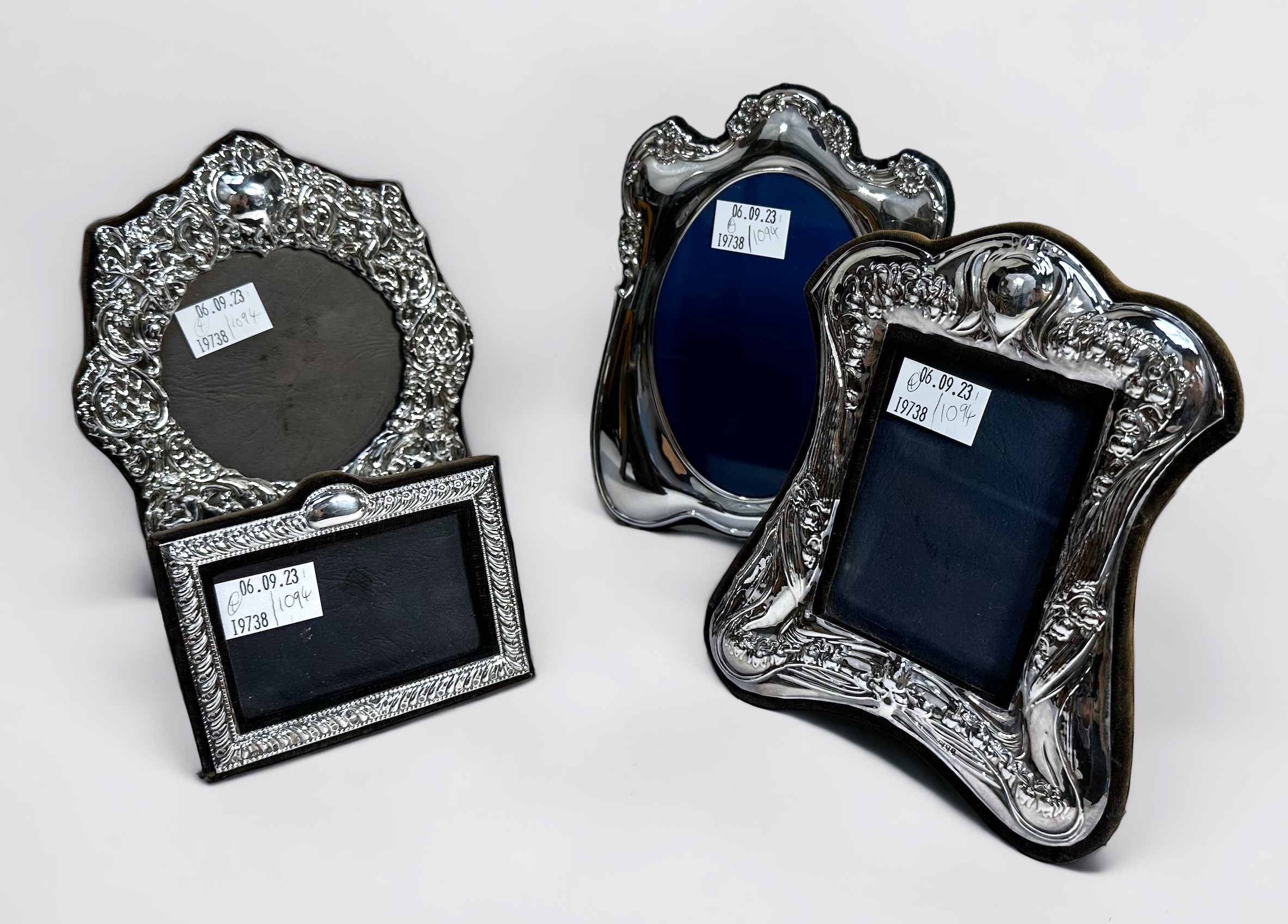 Easel Picture Frames