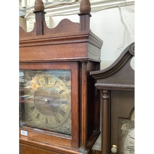 280 - A early 18th century 30-hour Longcase clock, with brass dial, chapter ring and pierced spandrels, oa... 