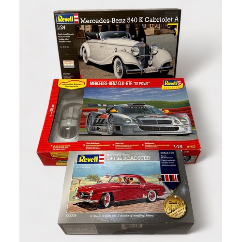 Ten assorted Mercedes-Benz plastic scale model kits, comprising Revell,  Tamiya, Fujimi, etc., to inc