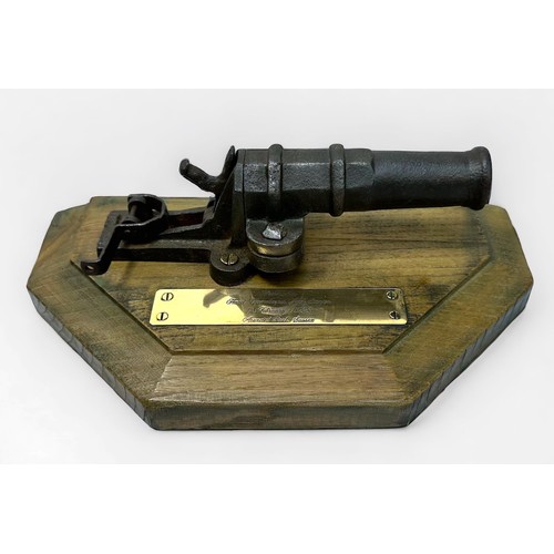 576 - A Gamekeeper's Alarm or Trip Gun, cast metal construction with name 'DEPOSE,' 20cm / 8-inch long, mo... 