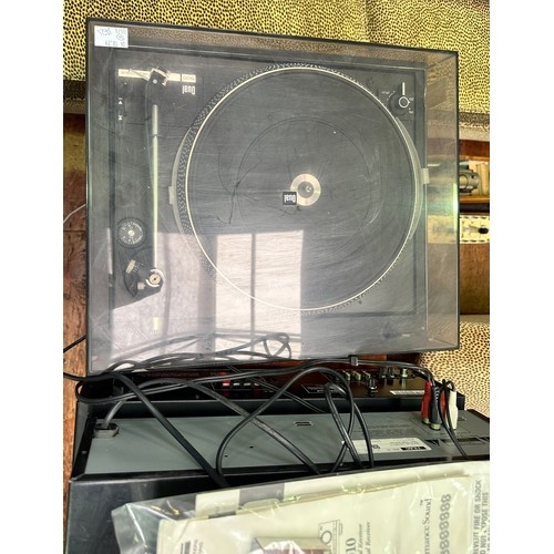 190 - A collection 20th Century Hi-Fi equipment comprising, Dual CS 505-1 belt driven vinyl record deck tu... 