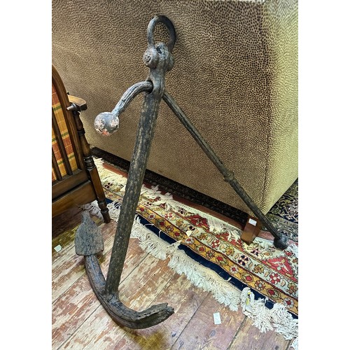 600 - An Admiralty Pattern Iron Ships Anchor, 95cm high