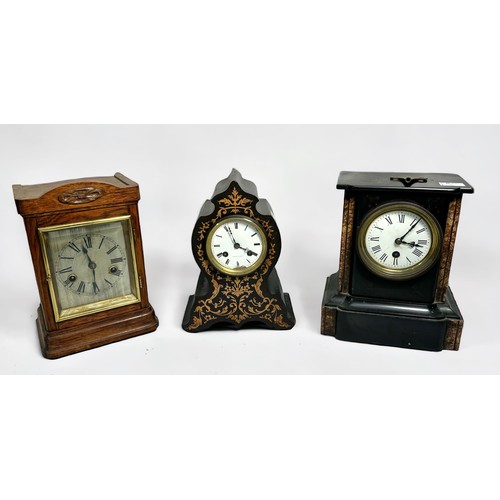 387 - An early 20th century French baloon clock by Hatton A Paris, with 8-day movement striking a bell, th... 