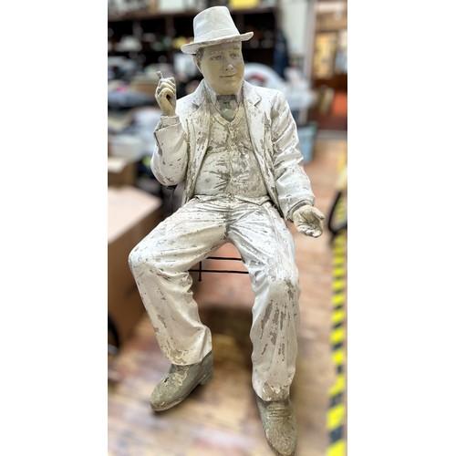 561 - A life-size composite moulded figure of former US Public Enemy No.1 and Italian gangster Al Capone, ... 