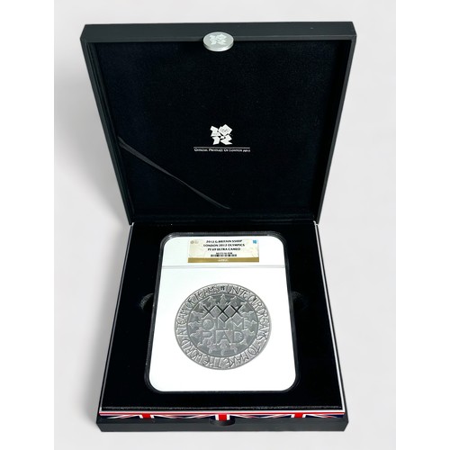 318 - A Royal Mint London 2012 Silver Kilo Coin .999 AG, diameter 100mm, limited edition number ‘1808’, wi... 