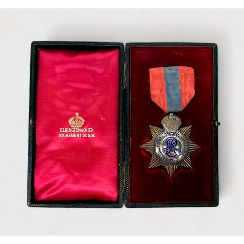 426 - Edward VII Imperial Service Medal, engraved verso Richard J. Morgan, by Elkington & Co, in gilt-tool... 