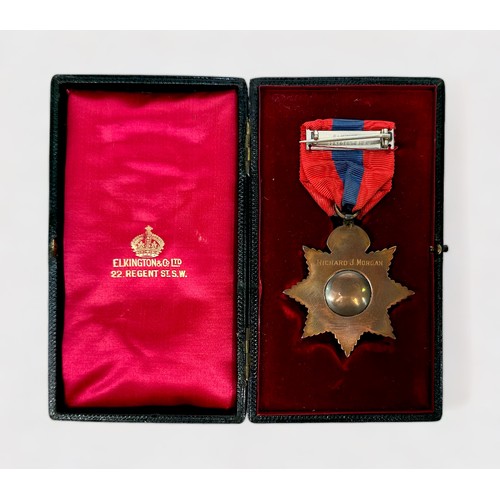 426 - Edward VII Imperial Service Medal, engraved verso Richard J. Morgan, by Elkington & Co, in gilt-tool... 