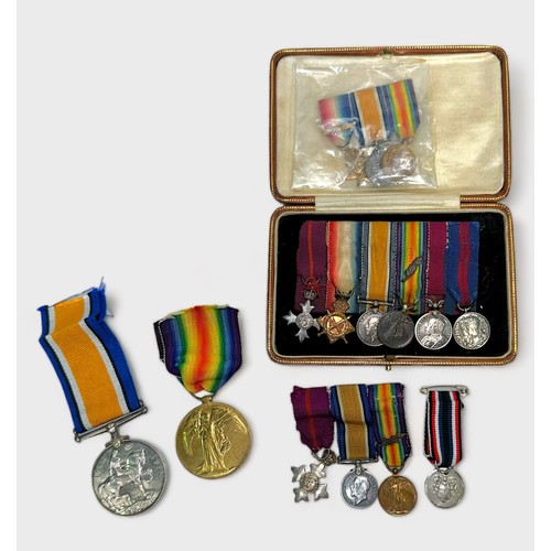 428 - WW1 pair of Great War Medal and Victory Medal to 33576 Pte F.C. Bilson East Surrey Regiment, togethe... 