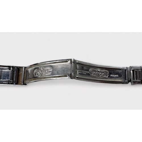 143 - A 1964 Rolex stainless steel rivet bracelet, ref.6635, with branded clasp and 18mm end links, stampe... 