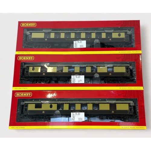 470 - A boxed Hornby R2987X Brighton Belle 1934 Train Pack, comprising, Pullman Driving Motor Brake Third ... 