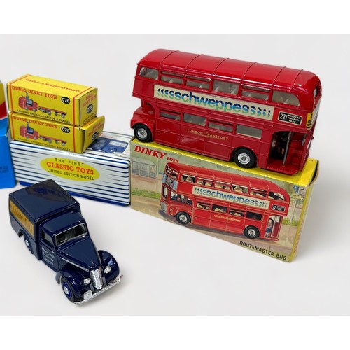 466 - A small quantity of boxed die-cast scale model vehicles, comprising Matchbox, Dinky, Corgi, etc., to... 