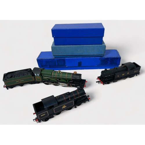 483 - Three various boxed Hornby-Dublo Locomotives, comprising, EDLT20 4-6-0 B.R. Locomotive and Tender ‘B... 