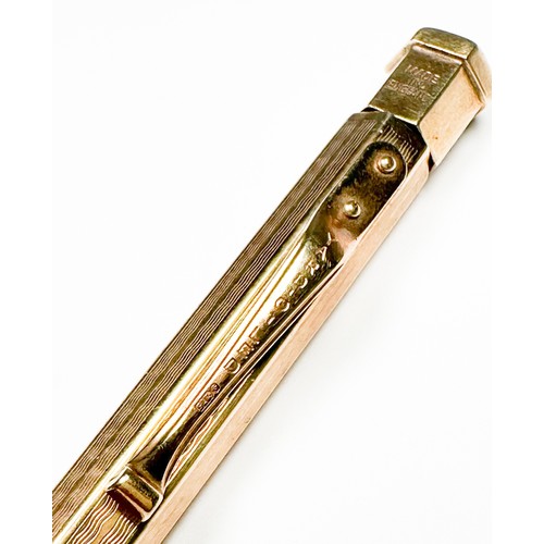 223 - A 9ct Gold 'Yard-O-Led' Propelling Pencil by Johnson Mathey & Co, of hexagonal form with engine turn... 