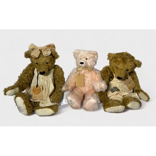 Six limited edition Robin Rive teddy bears, including Countrylife